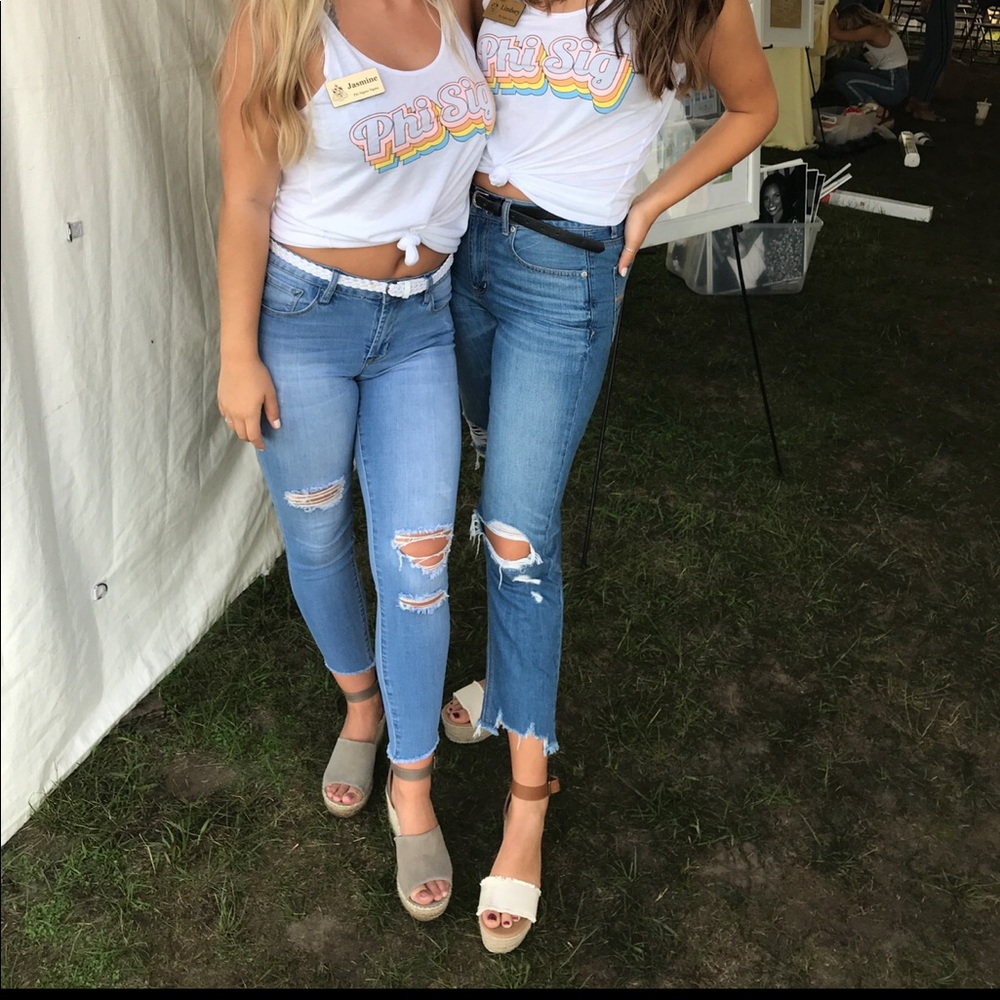 AE Ripped Cropped Jeans - Picture 2 of 7